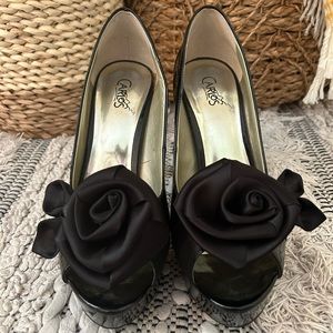 Carlos by Carlos Santana Black Rose Heels